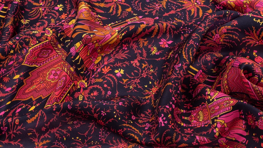 Carré de soie 90, twill de soie imprimé Indien - Rose