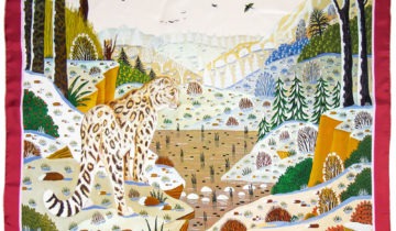 Carré de soie 90, twill de soie imprimé Panthère des neiges de l’artiste Alain Thomas – Bordeaux